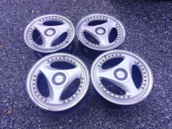 OZ Racing Cygnus. 8.0x17", 5x114.3, ET36, �� 60,1���. ����