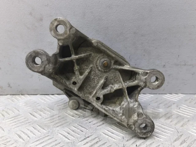 ������� ��������� Audi A4 8K0399151 B8 8K0399151 ����