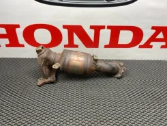����������� ��������� ����� Honda Accord 9 2013-2015�� 181905A2A00 CR K24W1 181905A2A00 ����
