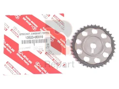 �������� �������� ����������� 135230E010 Toyota 135230E010 135230E010 ����