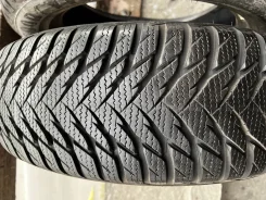 Goodyear UltraGrip 8