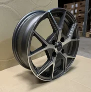 Megami MGM-18FF. 6.0x15", 4x100, ET40, �� 60,1���. ����