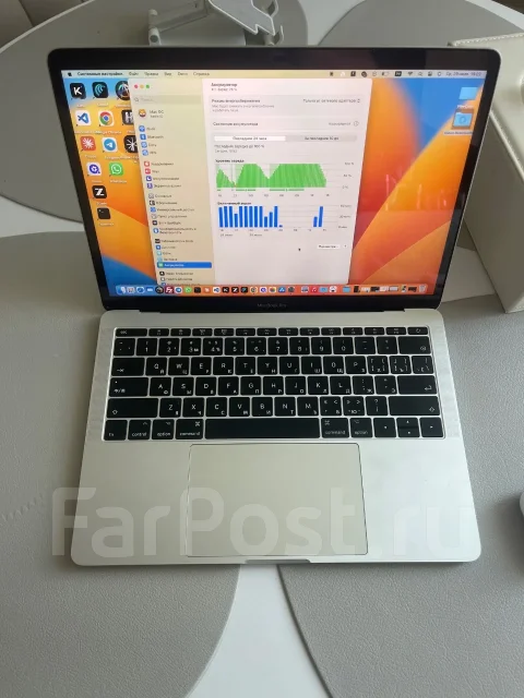 Apple MacBook Pro. 13.3", 2,3����, ��� 8 ��, ���� 128���, WiFi: 1, Bluetooth: 1, ����������� �� 13��. ����