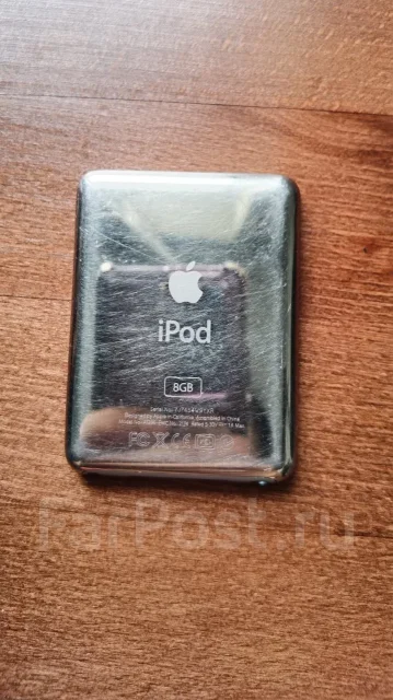 Apple iPod nano. ����