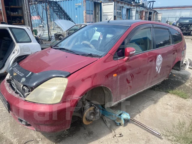 Honda Stream. RN2, D17A ����