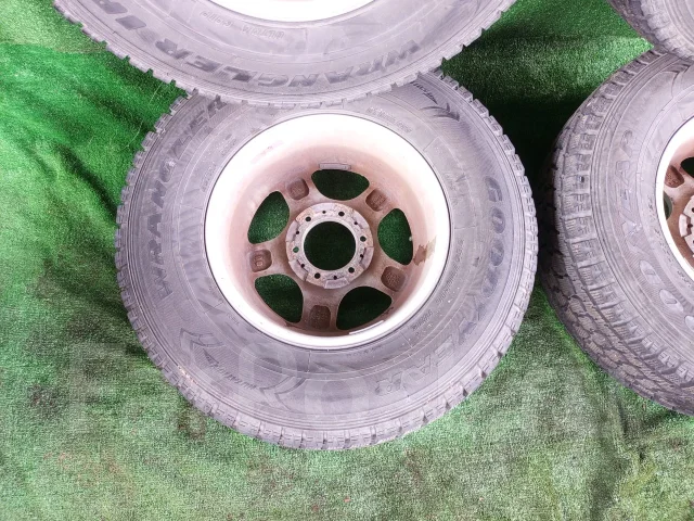 Weds Adventure Keeler Force. 7.0x16", 6x139.7, ET25 ����