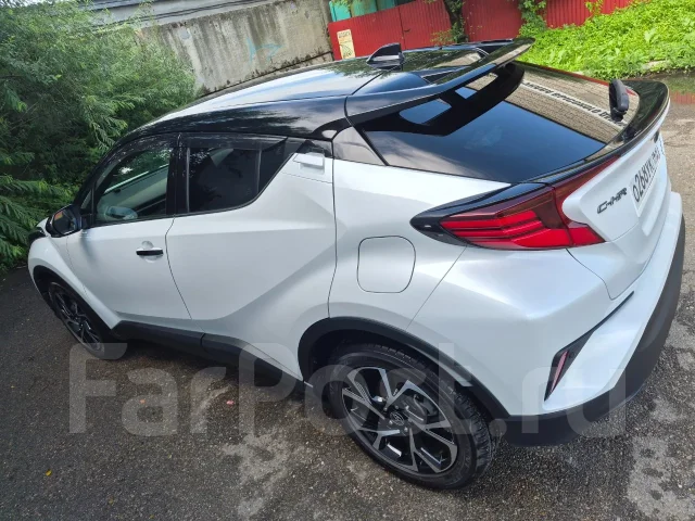 Toyota C-HR. ��������, 4wd, 1.0 (112��.�.), ������, 51 000����. �� ����
