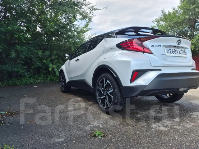 Toyota C-HR. ��������, 4wd, 1.0 (112��.�.), ������, 51 000����. �� ����