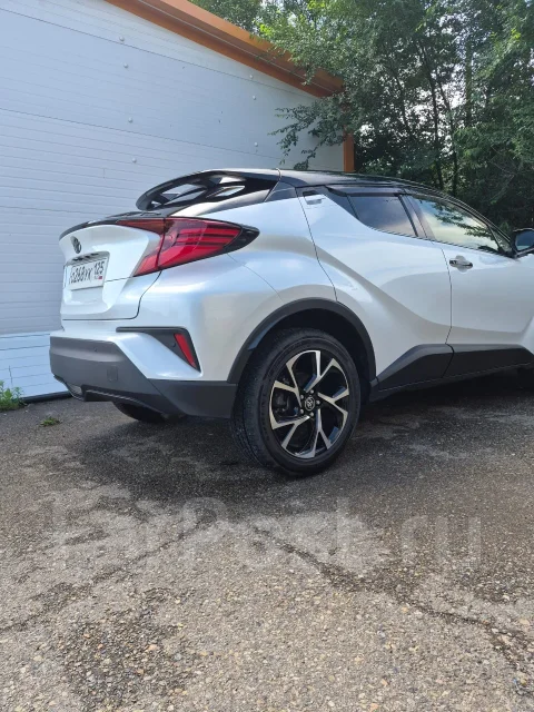 Toyota C-HR. ��������, 4wd, 1.0 (112��.�.), ������, 51 000����. �� ����