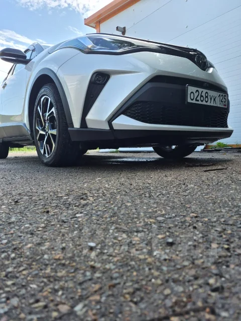 Toyota C-HR. ��������, 4wd, 1.0 (112��.�.), ������, 51 000����. �� ����