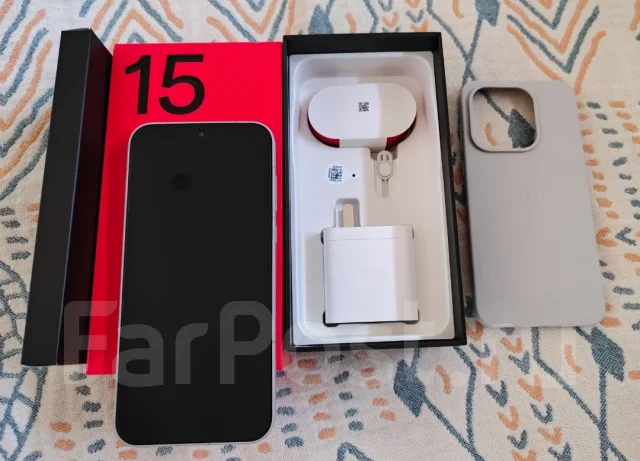 OnePlus 15. �/�, 512 �� ����