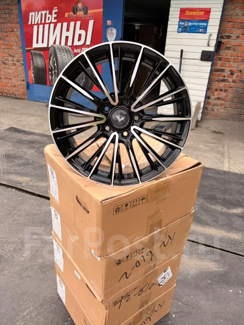 Vorsteiner. 7.5x17", 5x114.3, ET40, �� 67,1���. ����