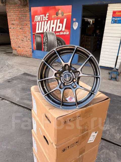 RAYS. 7.0x16", 4x100, ET38, �� 73,1���. ����