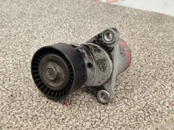 ���������� ���������� ����� Hyundai 2528127000 D4EA 2528127000 ����