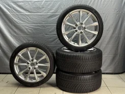 Porsche. 8.0/10.0x19", 5x130, ET57/45, �� 71,6���. ����