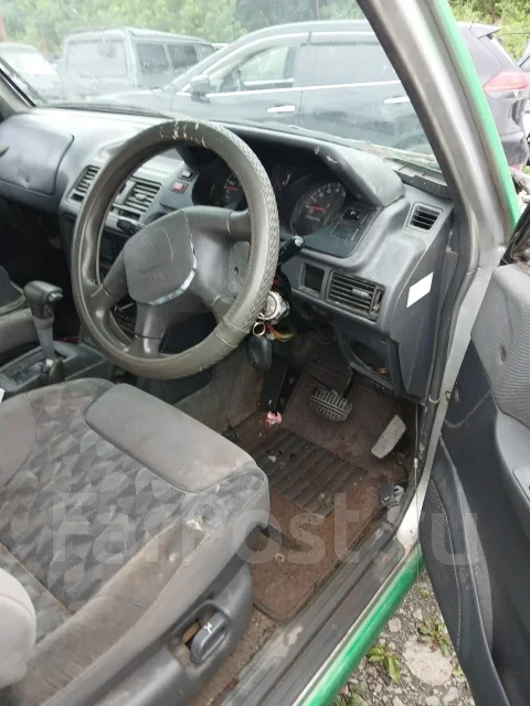 Mitsubishi Pajero. V21W, 4G64 ����