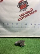 �������� ���������������� Ford Focus 2004-2011 4M5117508AA 4M5117508AA ����