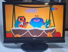 LG. 24", ���������� �� (LCD, LED, QLED) ����