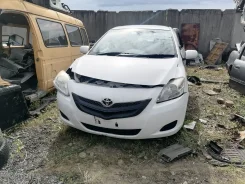 Toyota Belta. KSP92 1003922, 1KR FE ����
