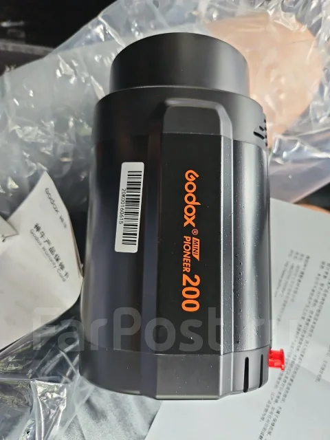 ��������� ������� Godox 200 ����