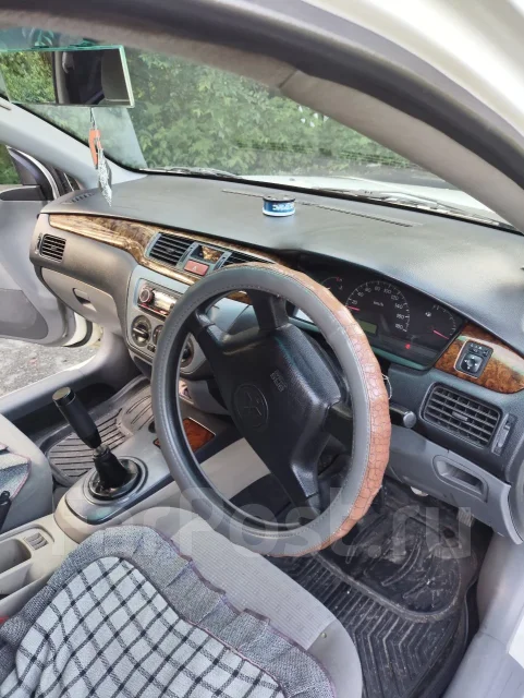 Mitsubishi Lancer. ��������, ��������, 1.5 (90��.�.), ������, 150 000����. �� ����