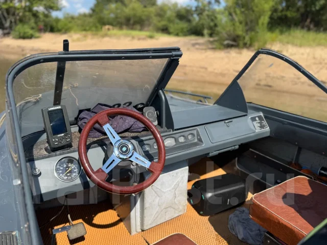 ���� 3. 1993 ���, ����� 5,5��., ��������� ������������, 90��.�., ������ ����
