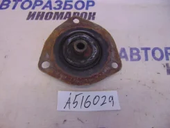 ����� ������������ Nissan X-Trail 1 2001-2007 543208H320 T30, ������ 543208H320 ����