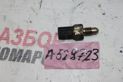 ������ ��������� ���� Mitsubishi Lancer 9 2000-2011 MD730979 CS, ������ MD730979 ����
