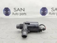 �������������� ����� ����������� �������� BMW X5 2013 64119197085 F15 N57D30A 64119197085 ����