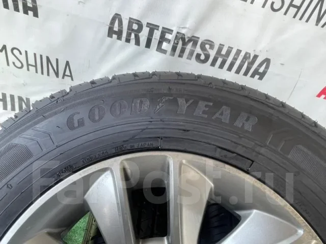 Goodyear EfficientGrip SUV HP01