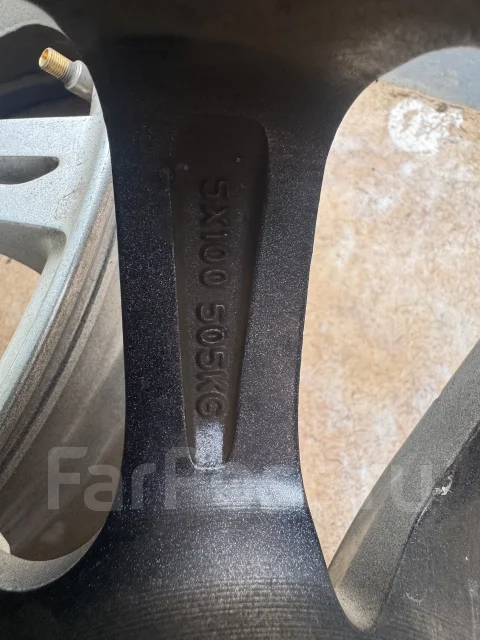 Millous. 5.0x15", 5x114.3 ����