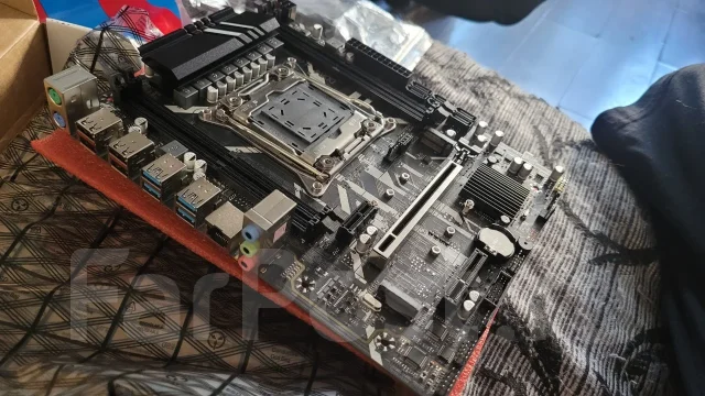 Intel ����