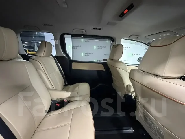 Toyota Noah. �������, ��������, 1.8 (99��.�.), ������, 132 000����. �� ����