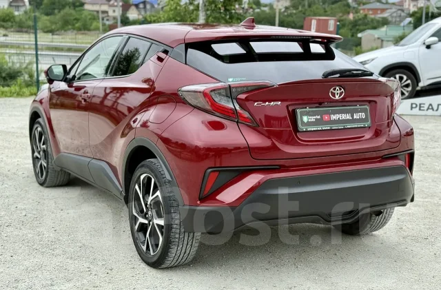 Toyota C-HR. �������, 4wd, 1.2 (116��.�.), ������, 82 000����. �� ����