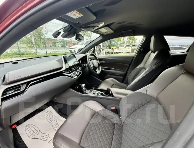 Toyota C-HR. �������, 4wd, 1.2 (116��.�.), ������, 82 000����. �� ����