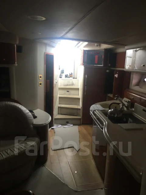 Searay. 1999 ���, ����� 17��., ��������� ������������, 660��.�., ������ ����