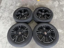 RAYS HFullCross Cross Sleekers Q5