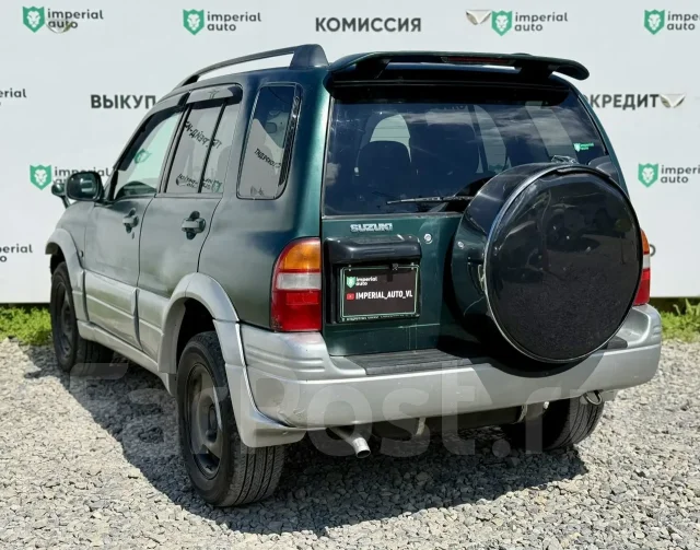Suzuki Escudo. �������, 4wd, 2.5 (160��.�.), ������, 204 000����. �� ����