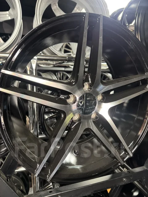 Arrivo AR022. 8.0x18", 5x114.3, ET35, �� 73,1���. ����