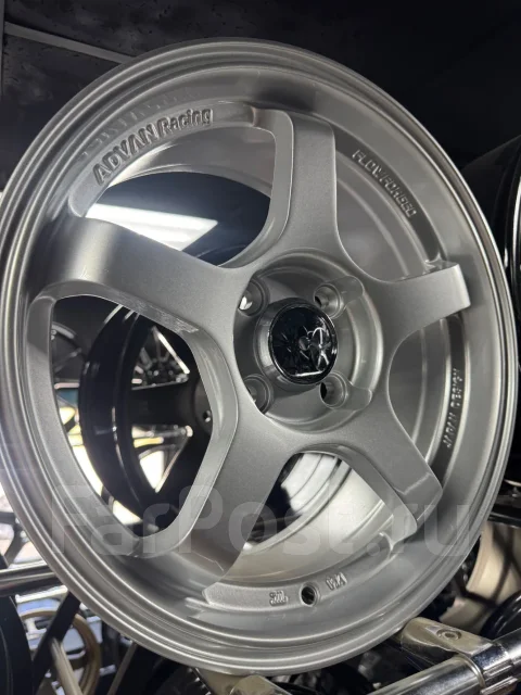 Work Emotion. 7.0x15", 4x100, 4x108, ET33, �� 73,1���. ����