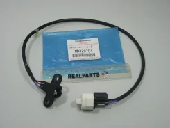 ������ ��������� ��������� - Original 100% Mitsubishi ���. MD320754 MD320754 ����