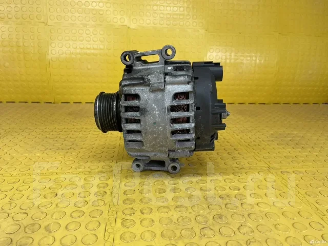 ��������� Audi A4 B8 A5 8T cala 06E903016S 06E903016S ����
