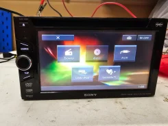 Sony XAV-E60 ����