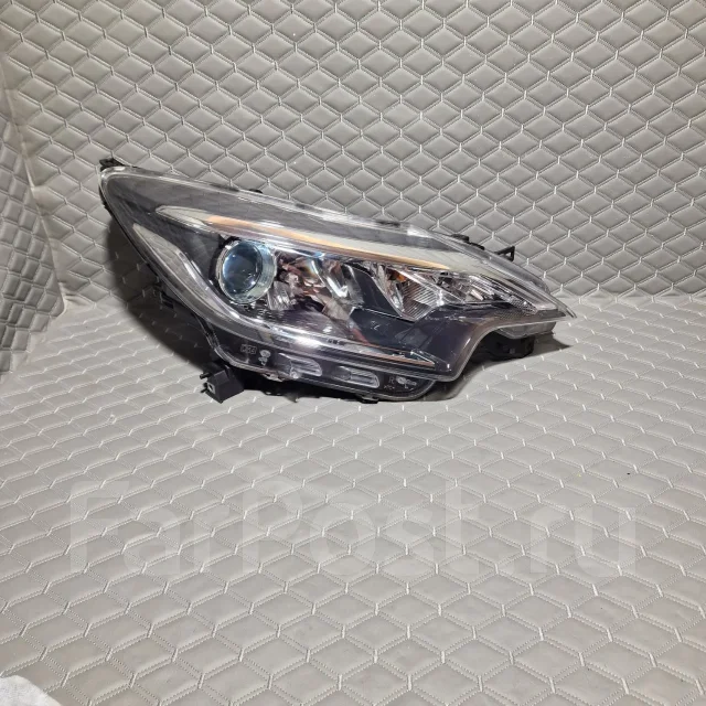 ���� ������ Nissan Note E12 1933 1933 ����