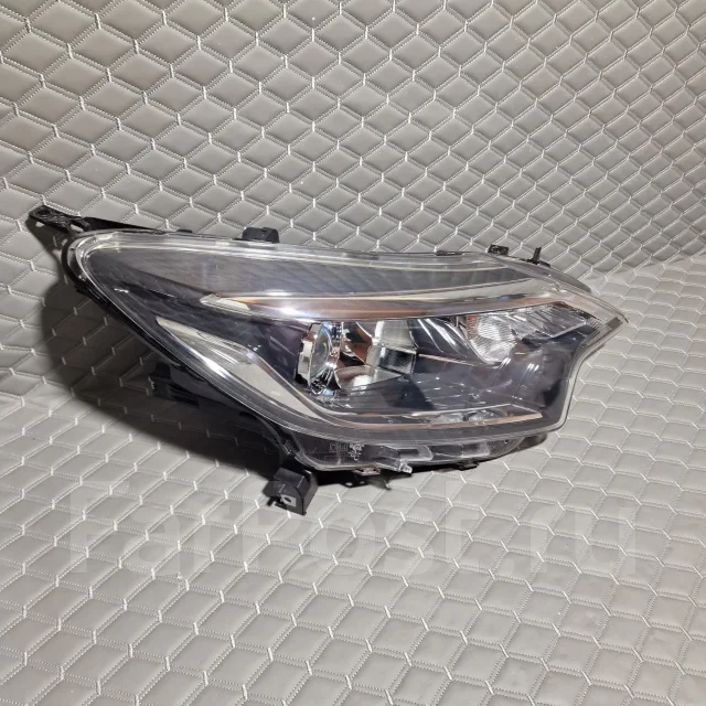 ���� ������ Nissan Note E12 1933 1933 ����