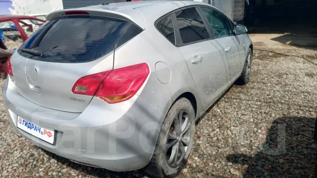 ��������� Opel Astra 13577154 13577154 ����