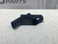 ������ �������� BMW 1 13627599907 F20 N13B16A 13627599907 ����