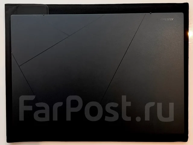 Asus ZenBook 14. 14", 1,9����, ��� 16 ��, ���� 512���, WiFi: 1, Bluetooth: 1, ����������� �� 7��. ����