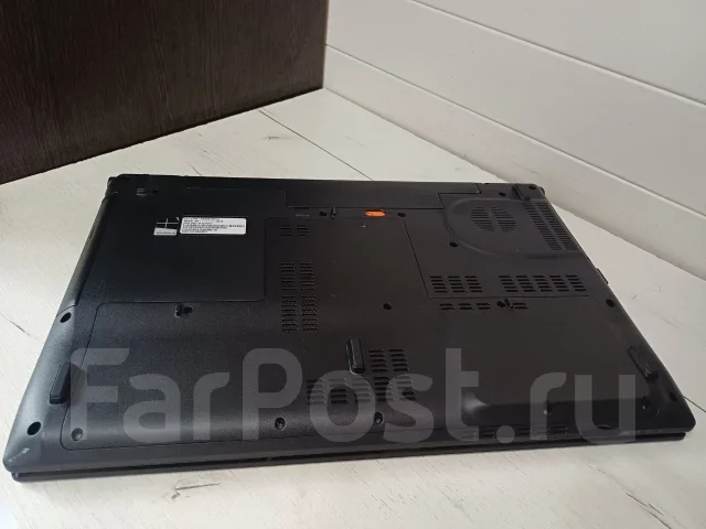 Acer Aspire V3-771. 17.3", 2,4����, ��� 8 ��, ���� 699���, WiFi: 1, Bluetooth: 1 ����