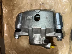 ������� ��������� ������ ����� Mitsubishi Pajero V2# V4# V5# MB858464 ����